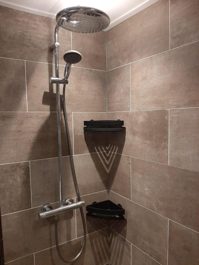 Vijverzicht 221 Met Whirlpool Gramsbergen Exterior foto